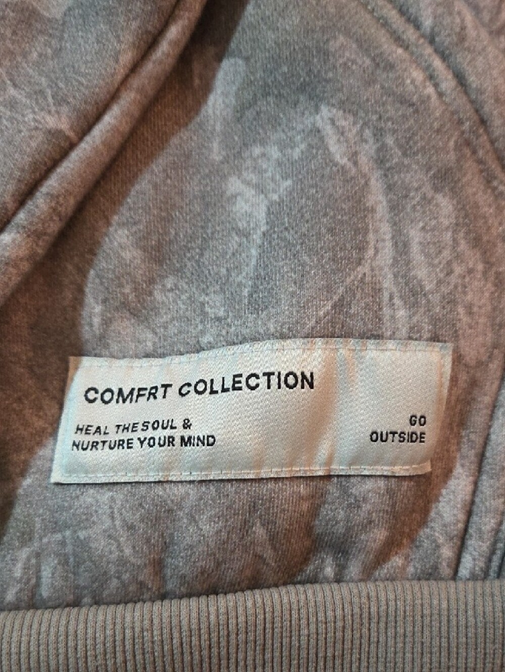 Comfrt Camo Hoodie - Picture 2 of 4